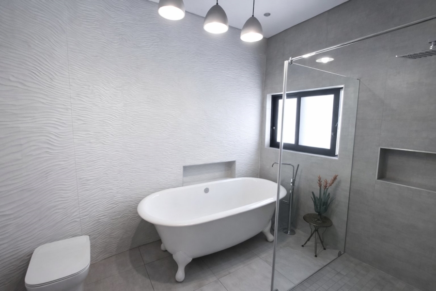 4 Bedroom Property for Sale in Heron Banks Golf Estate Free State